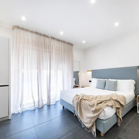 Ng Il Gallura Konukevi 4*